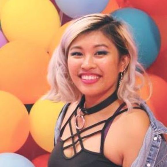 Meet your Posher, Camille - Picture 1 of 1